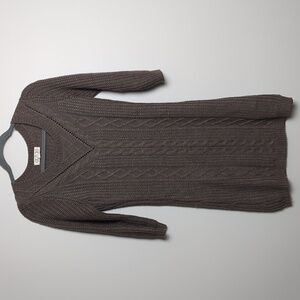 Pink Rose cable knit sweater dress, V-Neck longer sleeves Size M